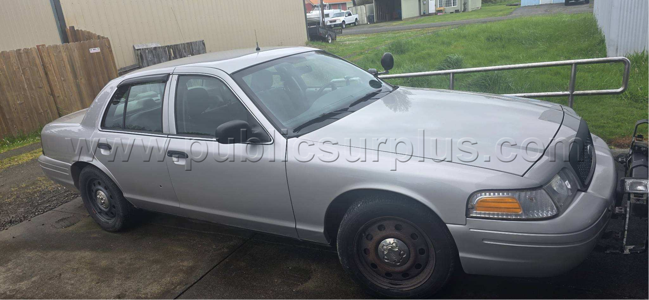 2008 Ford Crown Victoria — photo 1