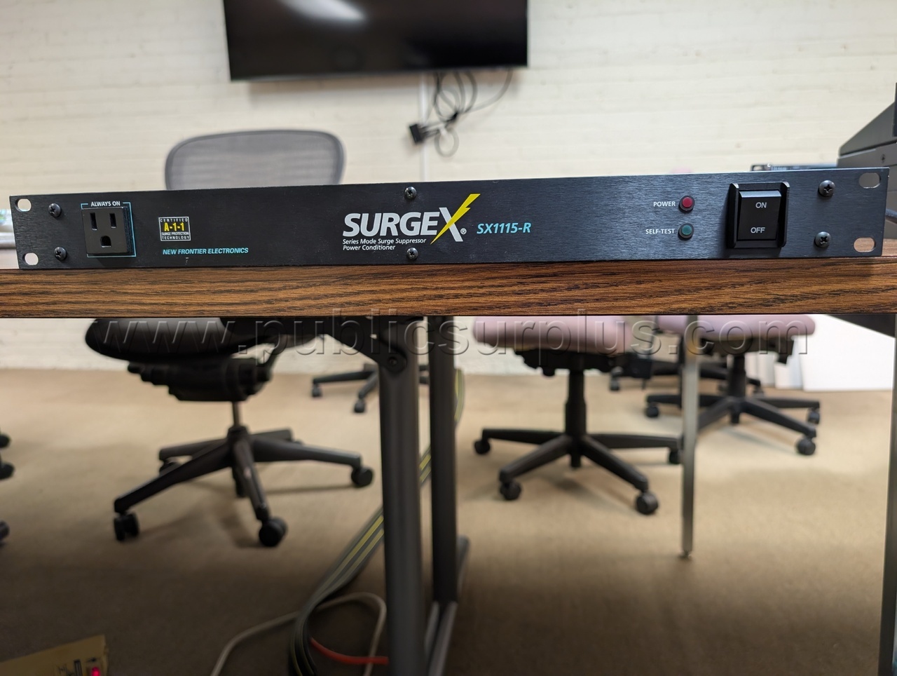 SurgeX SX1115 - R Surge Eliminator - Power Conditioner — photo 1
