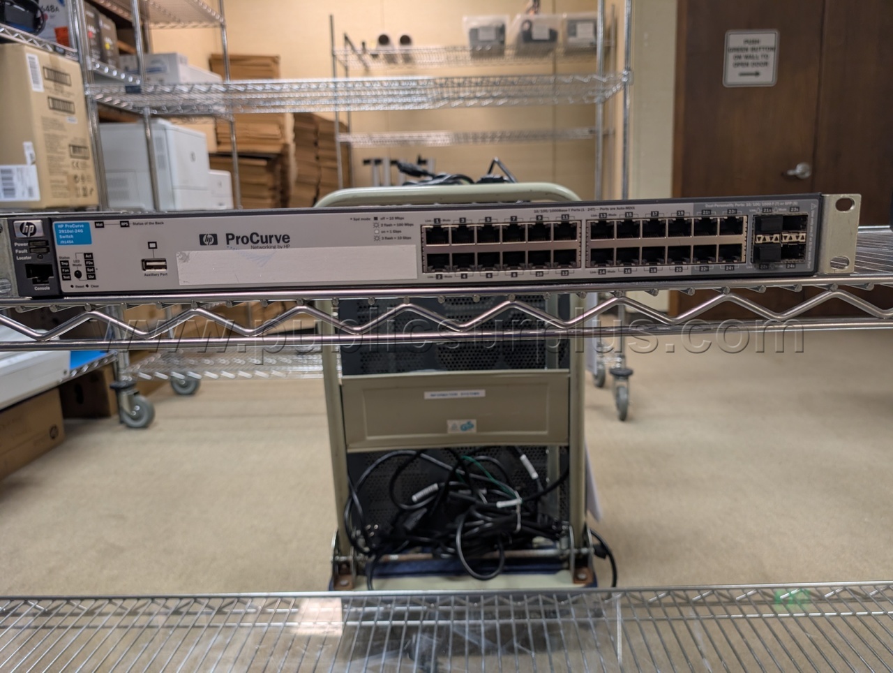 HP ProCurve 2910al-24G — photo 1