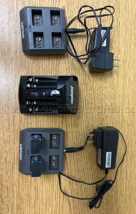 Battery Chargers | 9 Volt (2) + AA (1) — photo 1