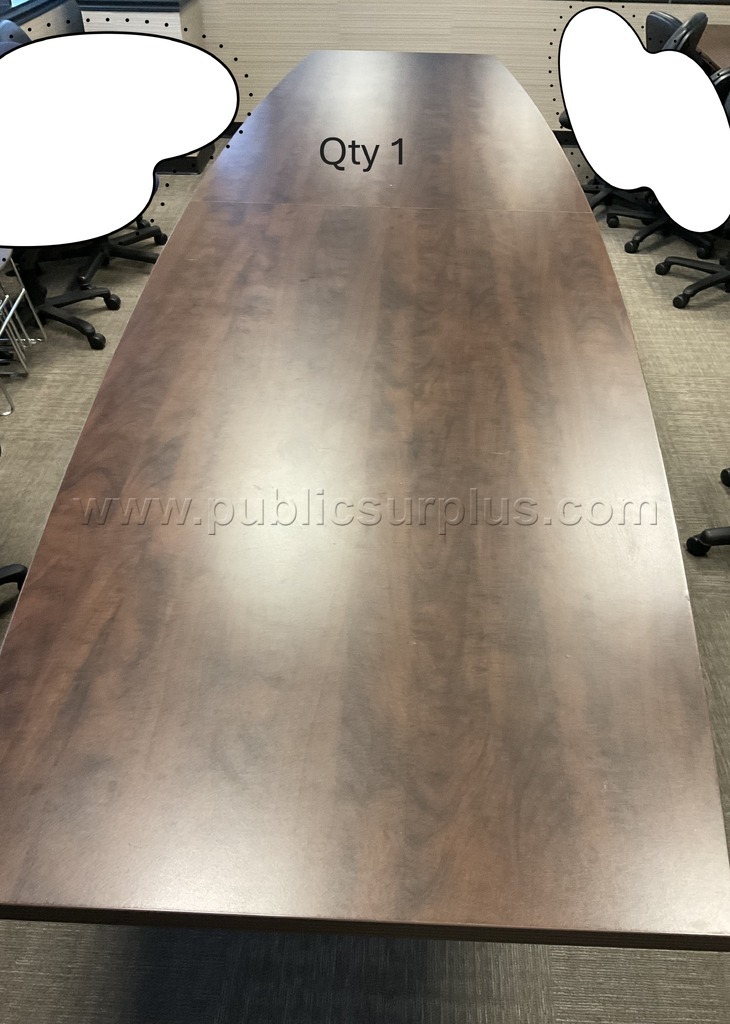 LOT 69 - Tables (6) - Various — photo 1