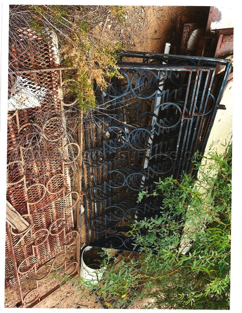 Decorative Gate & Fence - 8 pieces — photo 1