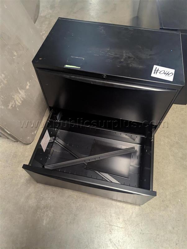 #040 2 DRAWER FILE CABINET — photo 1