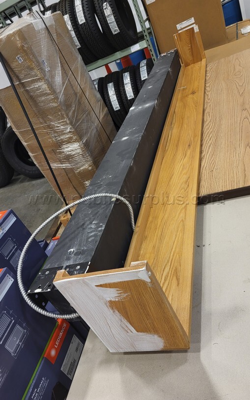 Projector Screen — photo 1