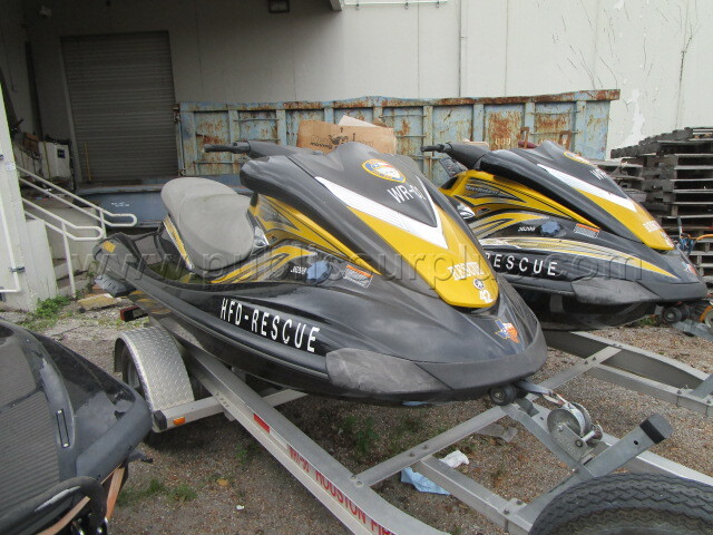Lot of Two (2) Yamaha Waverunners with trailer ~ HFD-36298, 36299, and 36276 — photo 1