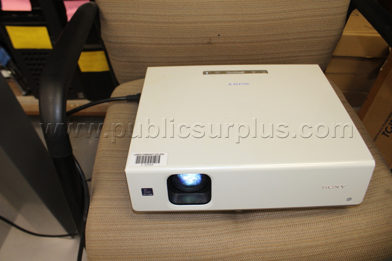 SONY PROJECTOR MODEL VPL CX85 — photo 1
