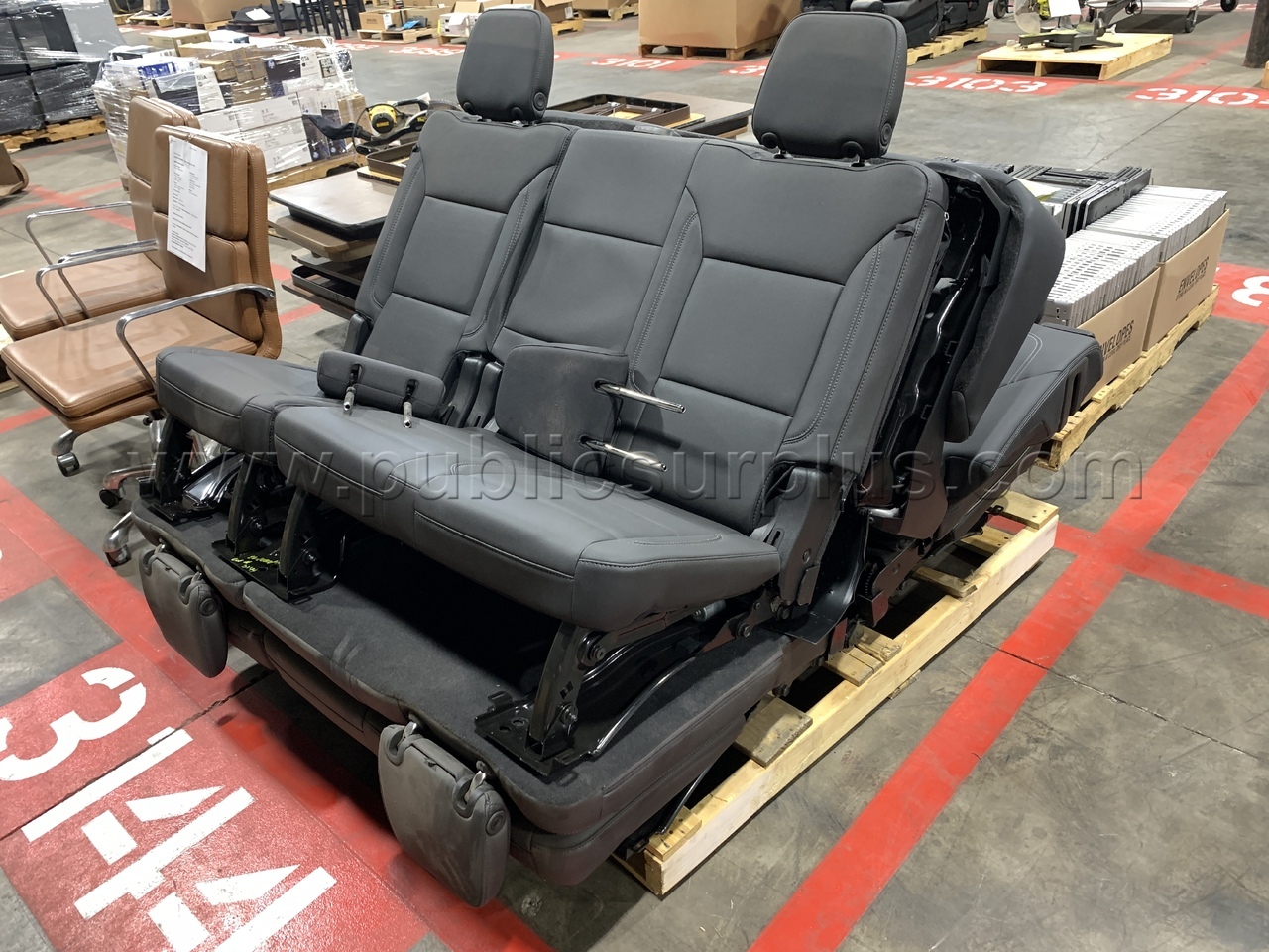 Vehicle Seats (third row) /KK — photo 1