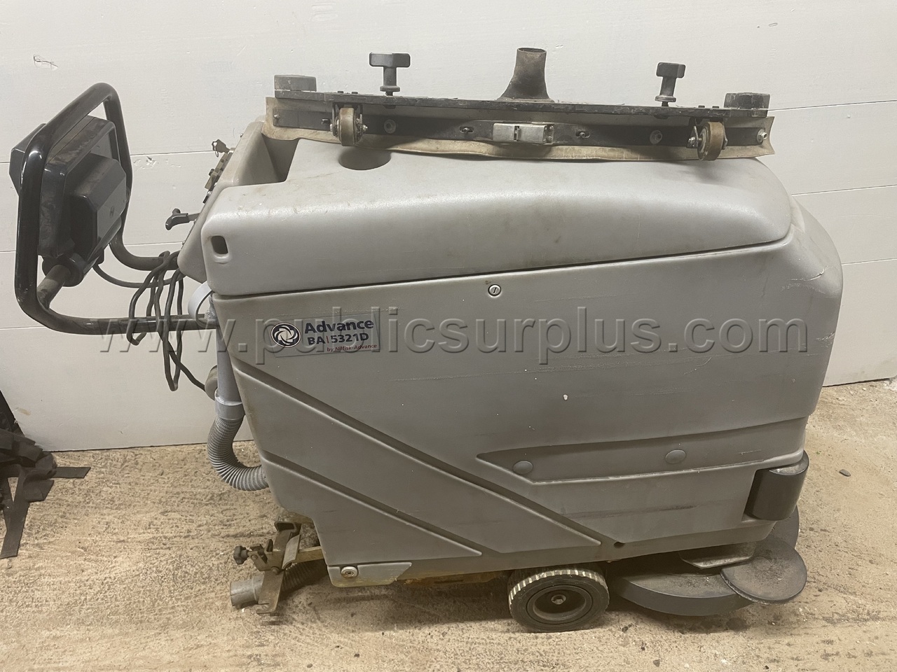 Auto Scrubber — photo 1