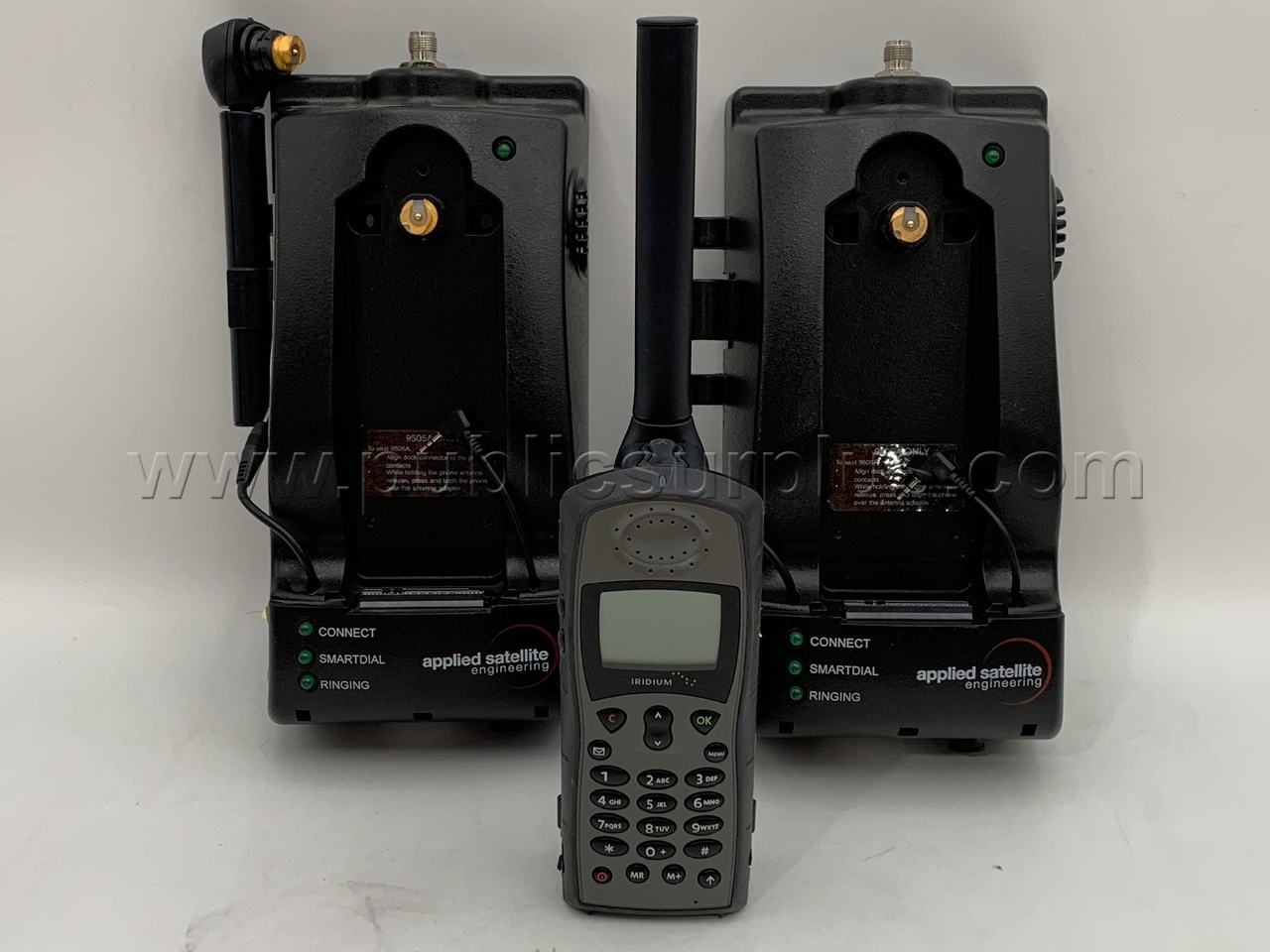 Satellite Phone, Iridium - Shipping $14.99 /KK — photo 1