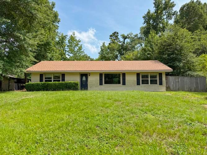 409 W HENDERSON ST, OVERTON, TX - photo 1