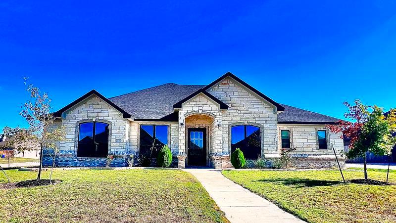 401 WILLOW DRIVE, TROY, TX - photo 1