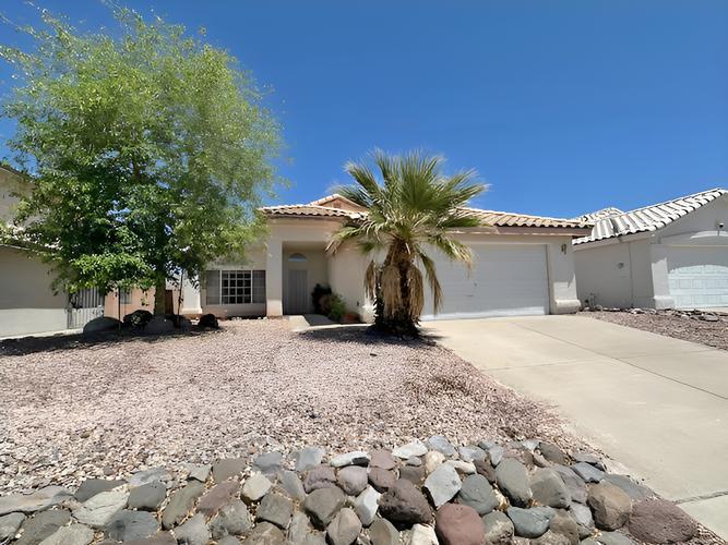 2195 Hi Jolly Dr, Bullhead City, AZ - photo 1