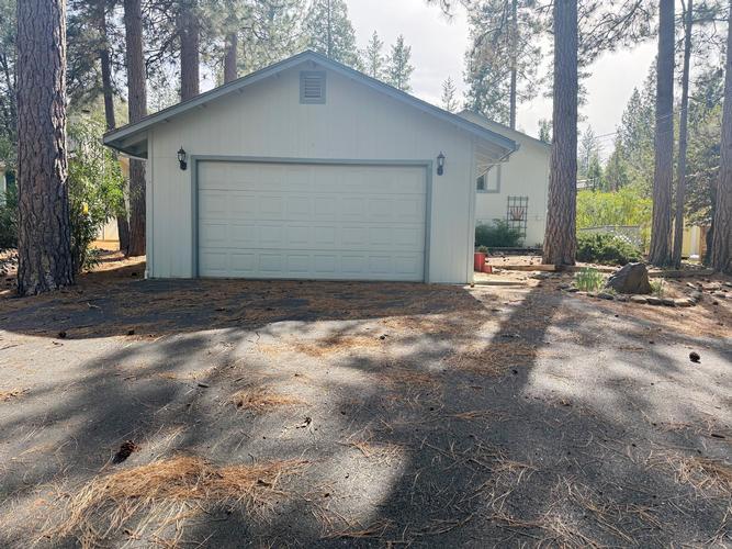 19955 PINE MOUNTAIN DRIVE, GROVELAND, CA - photo 1