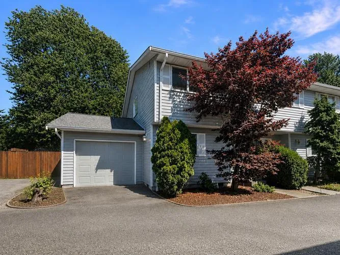 1047 Adelia St, Blaine, WA
