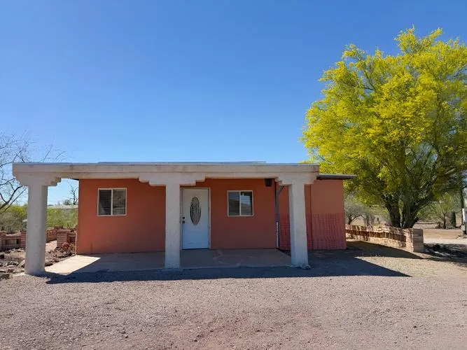 27148 Black Mountain Dr, Bouse, AZ
