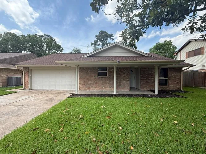 12839 LABELLE LN, HOUSTON, TX