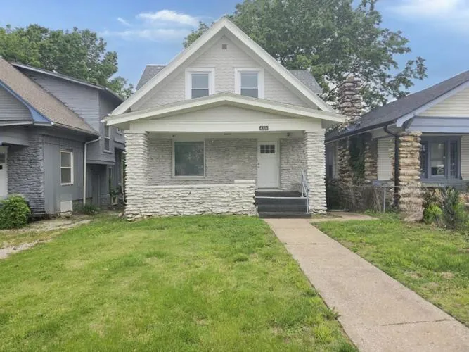 4306 HIGHLAND AVE, KANSAS CITY, MO