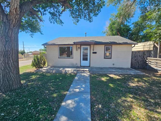 2400 W. 15th ST., Pueblo, CO - photo 1