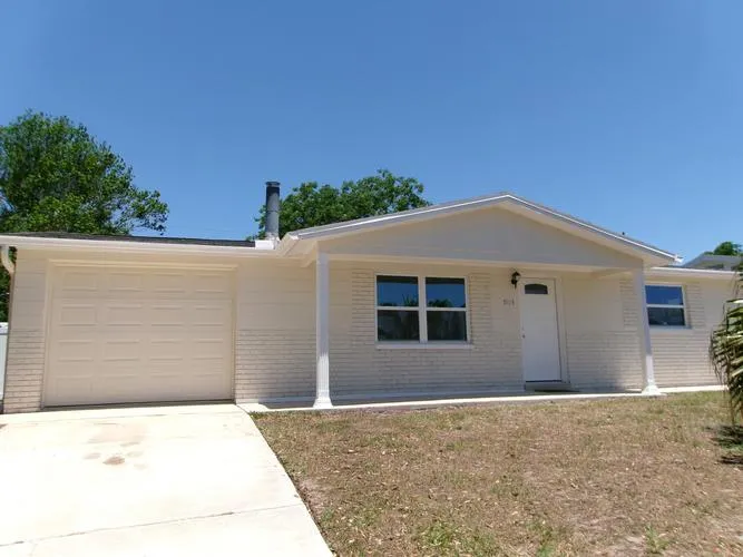 5103 VALIMOR DR, HOLIDAY, FL