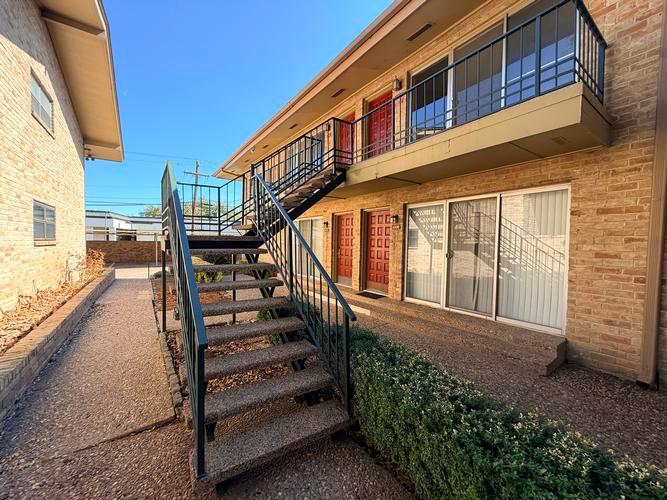 11312 PARK CENTRAL PL D, DALLAS, TX - photo 1