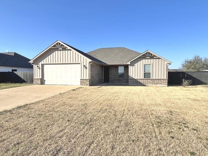 316 W JAMES STREET, MABANK, TX - photo 1
