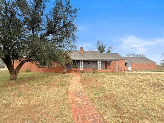 1001 N 3RD ST, LAMESA, TX