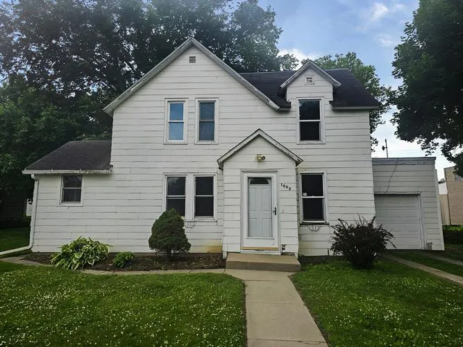 1009 11TH AVE, CLARKFIELD, MN
