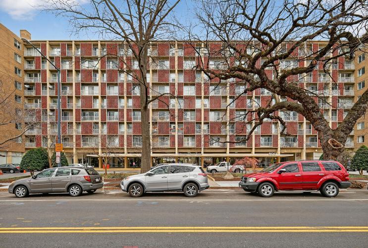 800 4th St SW Unit S124, Washington, DC