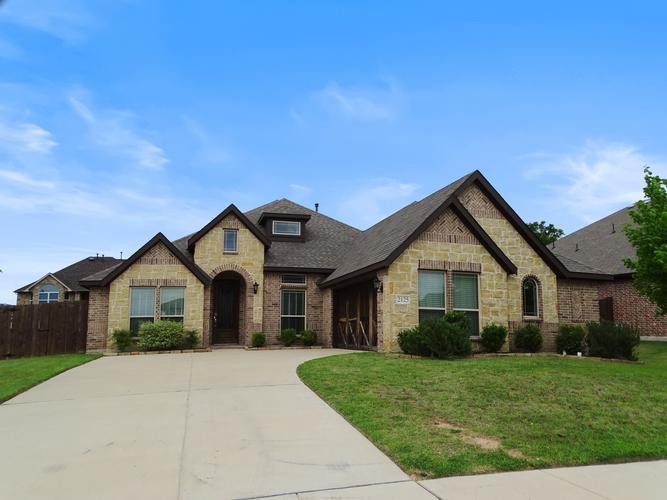 2125 Flora Lane, Desoto, TX - photo 1