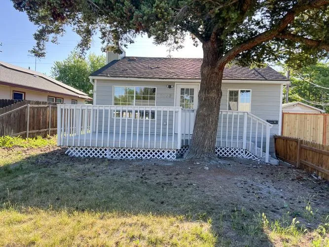 1032 Wright Ave, Richland, WA