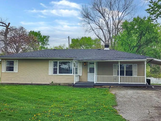 5377 Cleveland Ln, Merrillville, IN