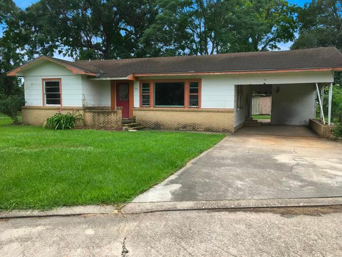 700 COMPTON ST, NEW IBERIA, LA - photo 1