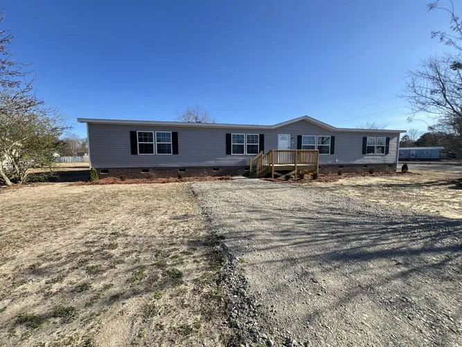 801 HORSESHOE ROAD, AUTRYVILLE, NC