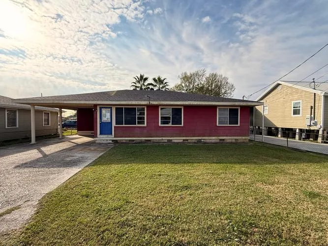 403 FANGUY ST, CHAUVIN, LA