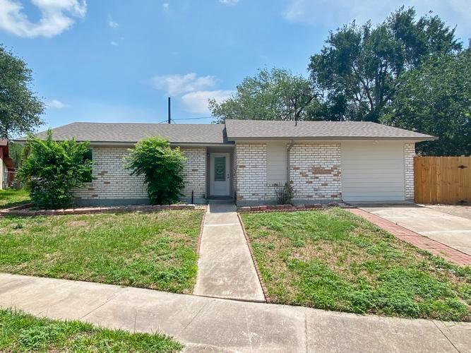 4143 Sierra Cir, CORPUS CHRISTI, TX - photo 1