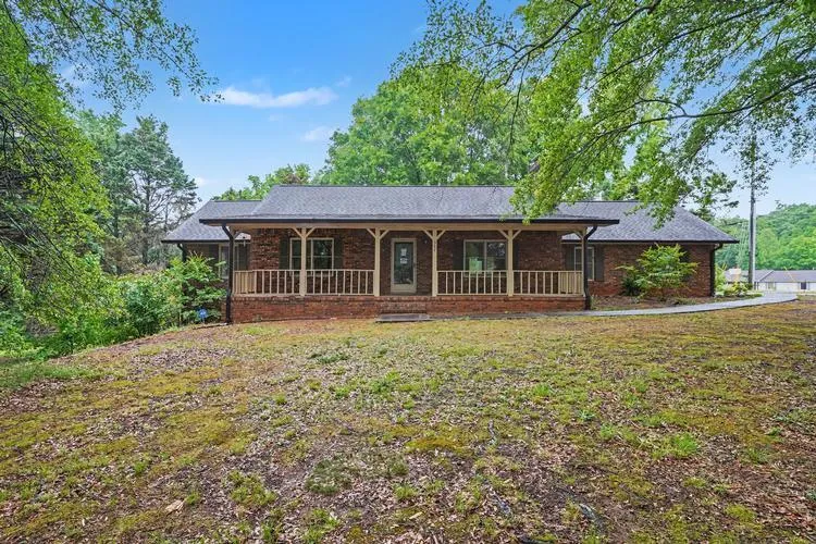 582 Highway 81 W, McDonough, GA