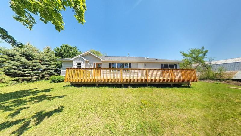9254 Highway 64, Maquoketa, IA