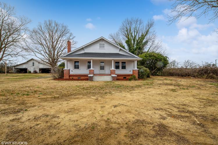 2291 GOLDSBORO HIGHWAY, NEWTON GROVE, NC - photo 1