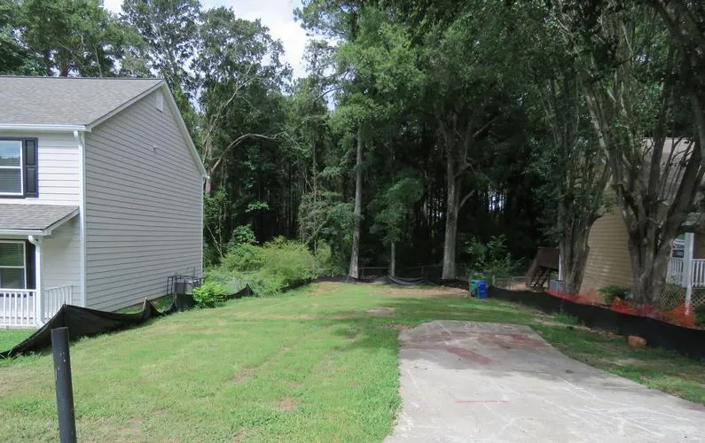 429 ORCHARD DR, STONE MOUNTAIN, GA