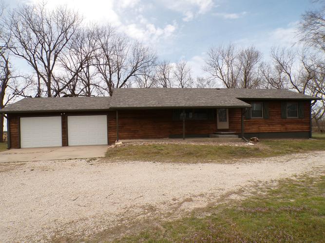 1010 2800 St., LA HARPE, KS - photo 1