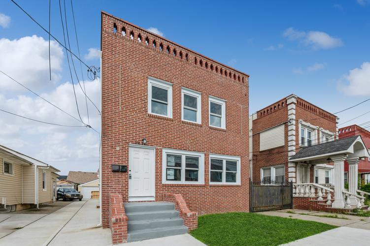 216 -23 136 RD, Laurelton, NY - photo 1