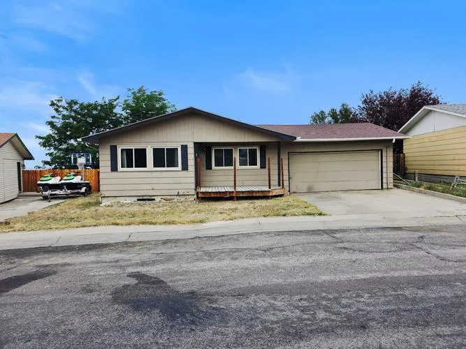 3514 MEADOWLARK DR, CASPER, WY