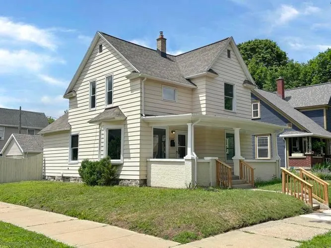 1335 UNION AVE NE, GRAND RAPIDS, MI