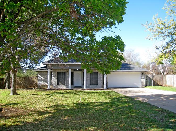 1010 Magnolia Cv, Buda, TX - photo 1