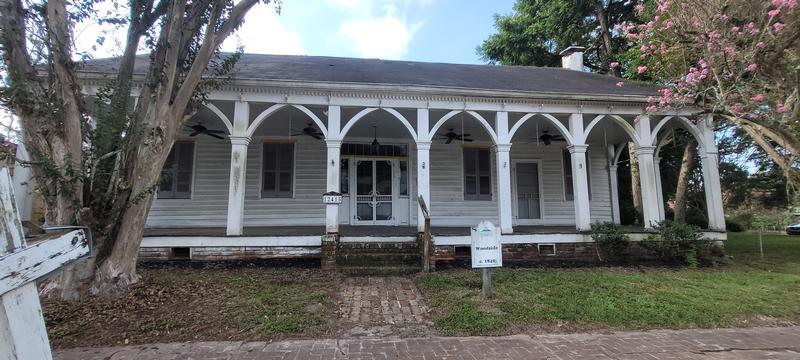 12415 Saint Helena St, Clinton, LA - photo 1