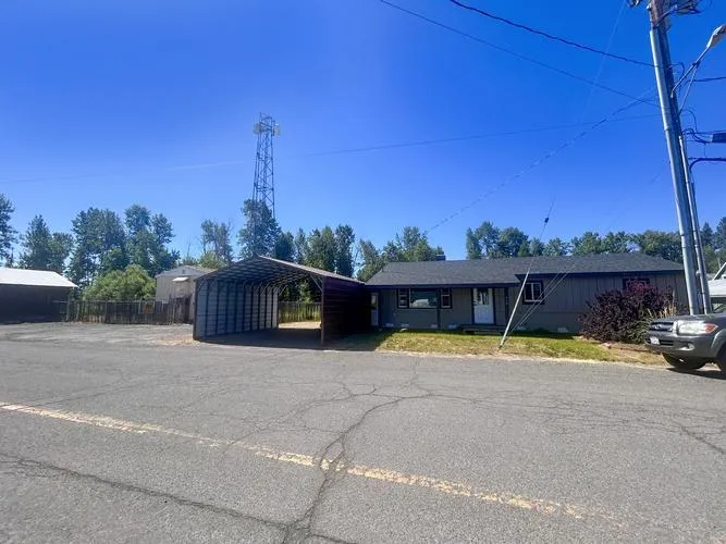 560 Second Street, CHESTER, CA