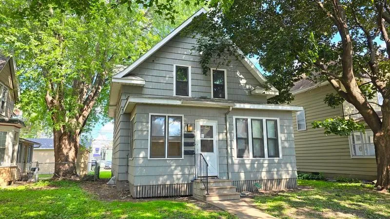 1094 Albemarle St, Saint Paul, MN