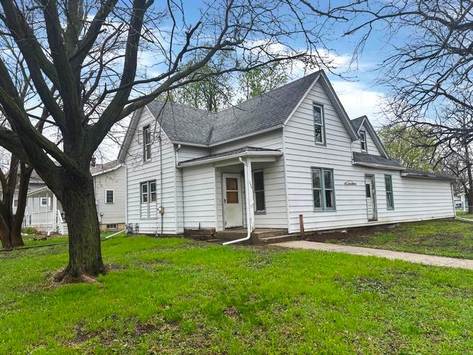 304 NORTH BARTLETT STREET, CANTON, SD