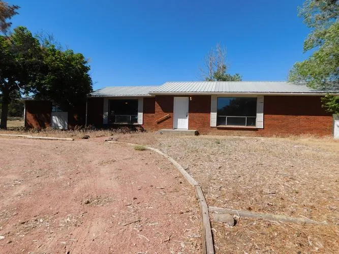 575 NE 4TH ST, CEDAREDGE, CO