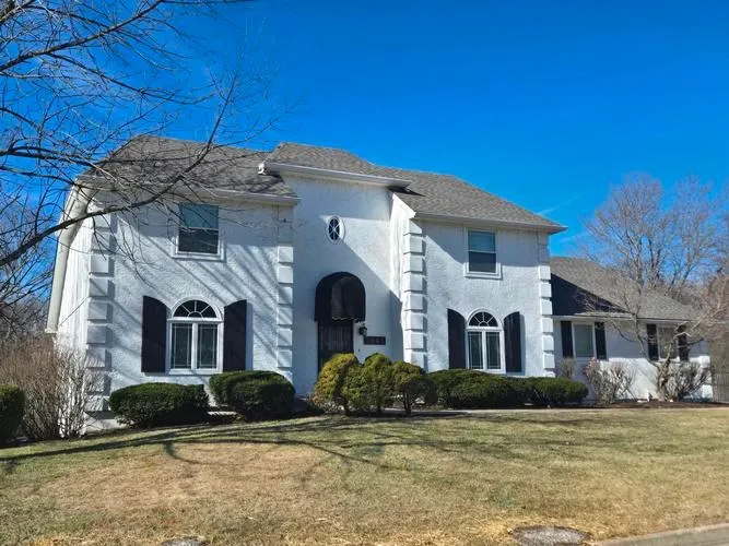 3605 SW MEYER BLVD, BLUE SPRINGS, MO